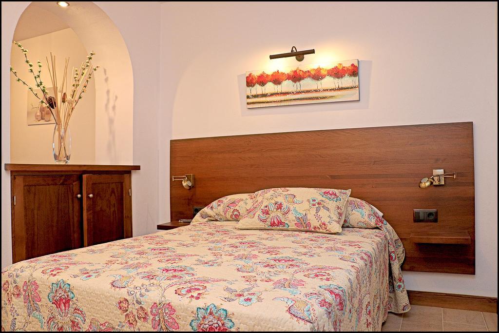 Estudio En El Centro De Conil โกนิล เด ลาฟรอนเตรา ภายนอก รูปภาพ